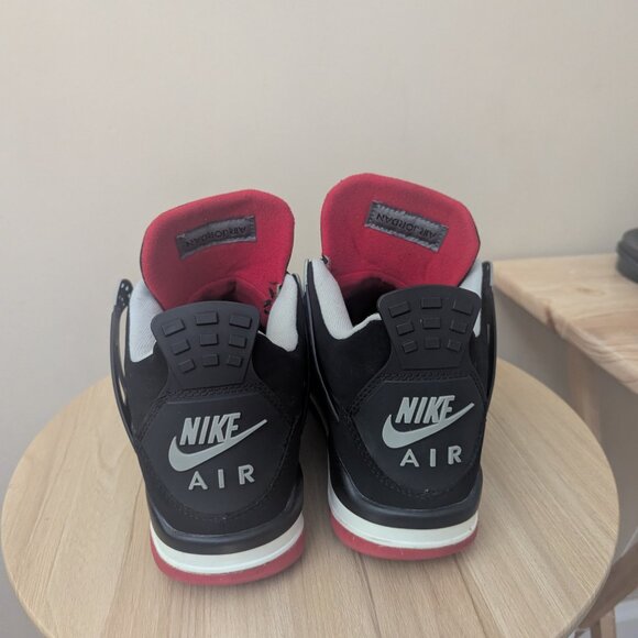 Jordan 4 Men size 10 - Picture 2 of 9